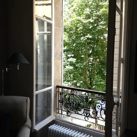 Cherche-midi باريس