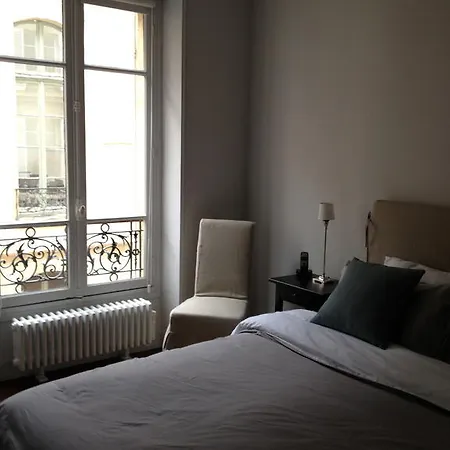 Cherche-midi شقة