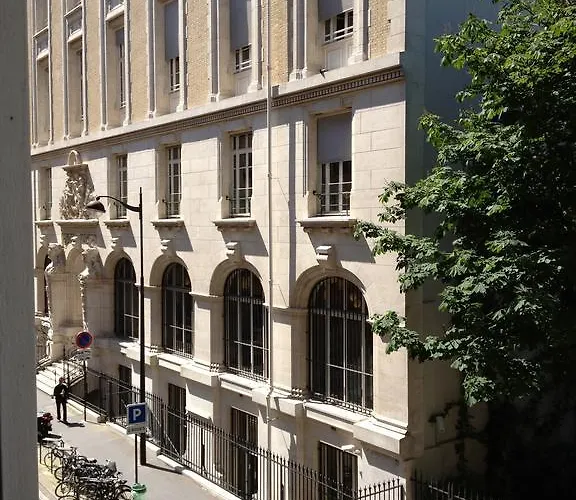 Cherche-midi Apartment